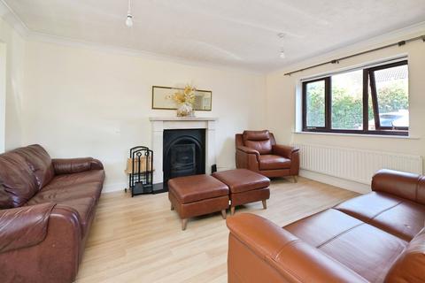 undefined, Aviemore Gardens, Northampton, Northamptonshire, NN4