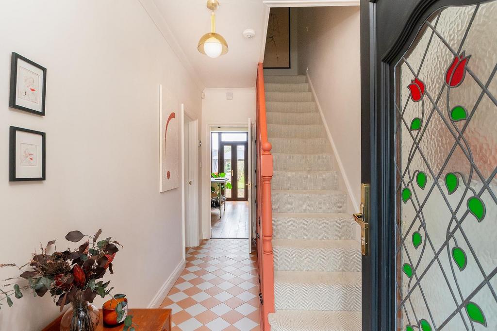 8 C5 RBH - Hallway A.jpg