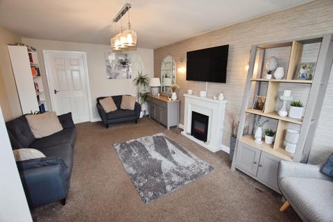 3 bedroom end of terrace house for sale, Belton Park Road, Skegness PE25