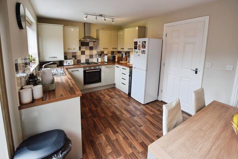 3 bedroom end of terrace house for sale, Belton Park Road, Skegness PE25