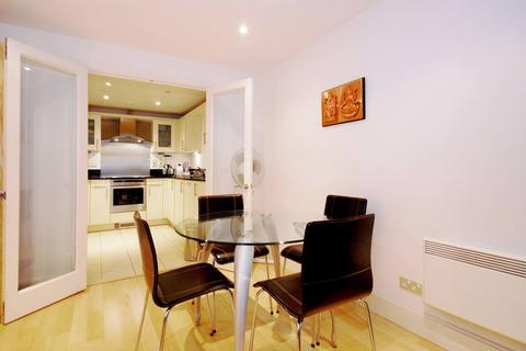 2 bedroom flat to rent, Vauxhall Bridge Road, Pimlico, London, SW1V