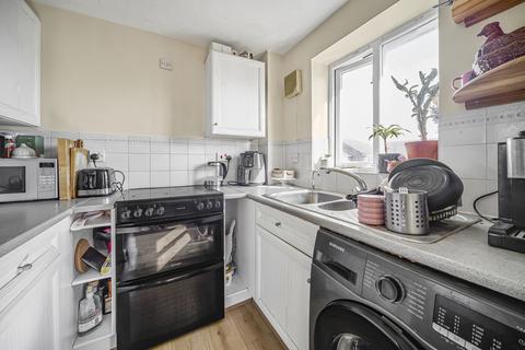 1 bedroom flat to rent, Tideside Court, Harlinger Street, London, SE18