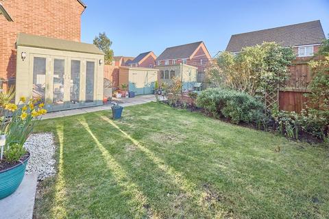 3 bedroom end of terrace house for sale, Indigo Drive, Burbage, Hinckley