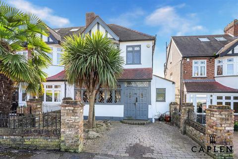 Turpins Lane, Woodford Green