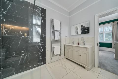 4 bedroom house for sale, Crawley Ridge, Camberley, Surrey, GU15