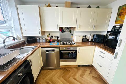 2 bedroom semi-detached house for sale, Bryn Uchaf, Bryn, Llanelli