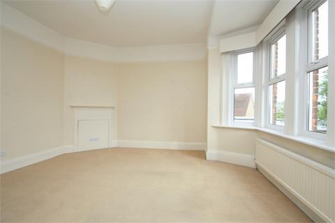 4 bedroom maisonette to rent, Elmwood Avenue, Feltham, TW13