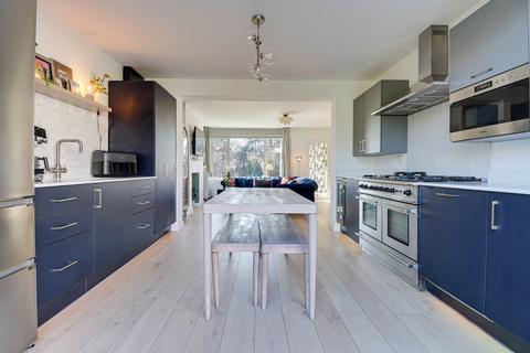 undefined, Charmouth Court, St Albans, AL1