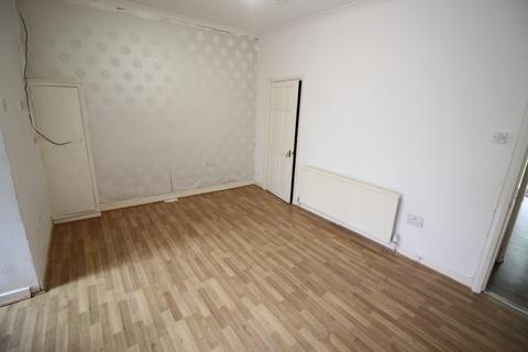 2 bedroom terraced house to rent, Scholfield,Rochdale