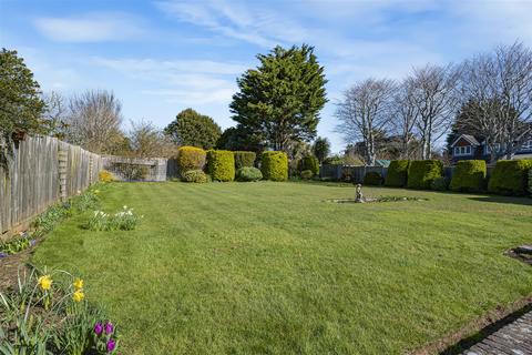 3 bedroom detached house for sale, Chyngton Road, Seaford