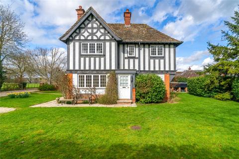 3 bedroom detached house for sale, Dairy Lane, Dumbleton, Evesham, Gloucestershire, WR11