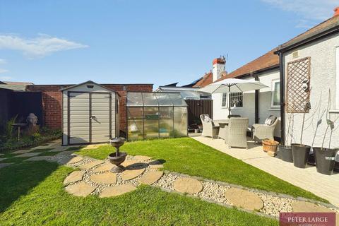 2 bedroom detached bungalow for sale, Regent Road, Rhyl, Denbs LL18 4BB