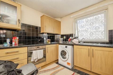 undefined, Hale Close, Ipswich