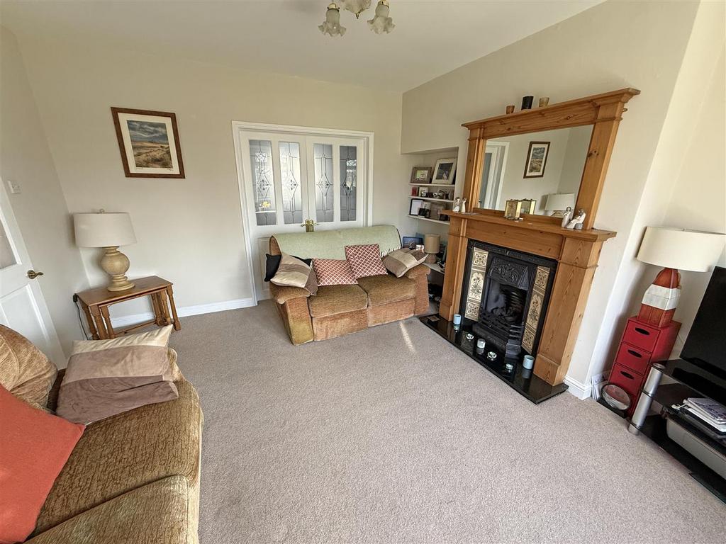 Living room A2.jpg