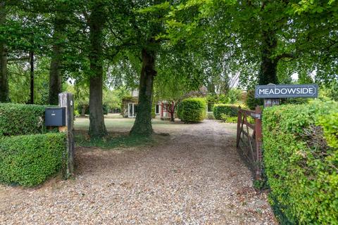 4 bedroom detached house for sale, Newmarket Road, Royston SG8