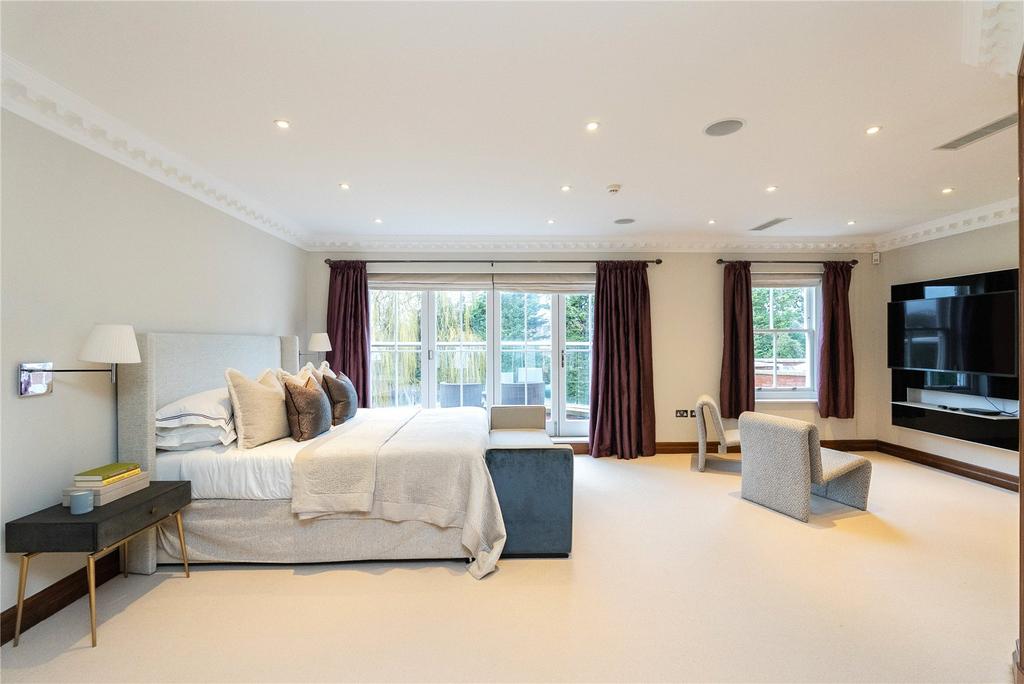 Principal Bedroom