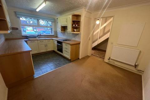 3 bedroom terraced house to rent, Crowhurst, Peterborough PE4