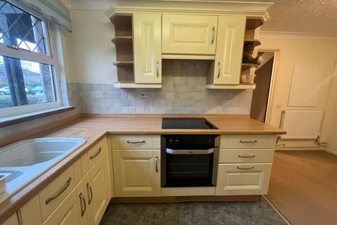 3 bedroom terraced house to rent, Crowhurst, Peterborough PE4