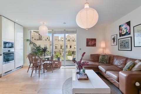 2 bedroom apartment for sale, Narrowboat Avenue, Brentford, TW8