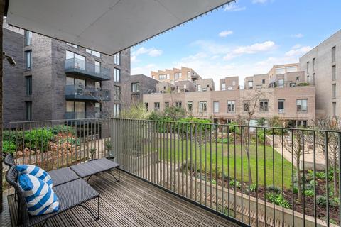 2 bedroom apartment for sale, Narrowboat Avenue, Brentford, TW8