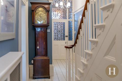 5 bedroom semi-detached house for sale, St. Peters Road, Harborne, Birmingham, B17