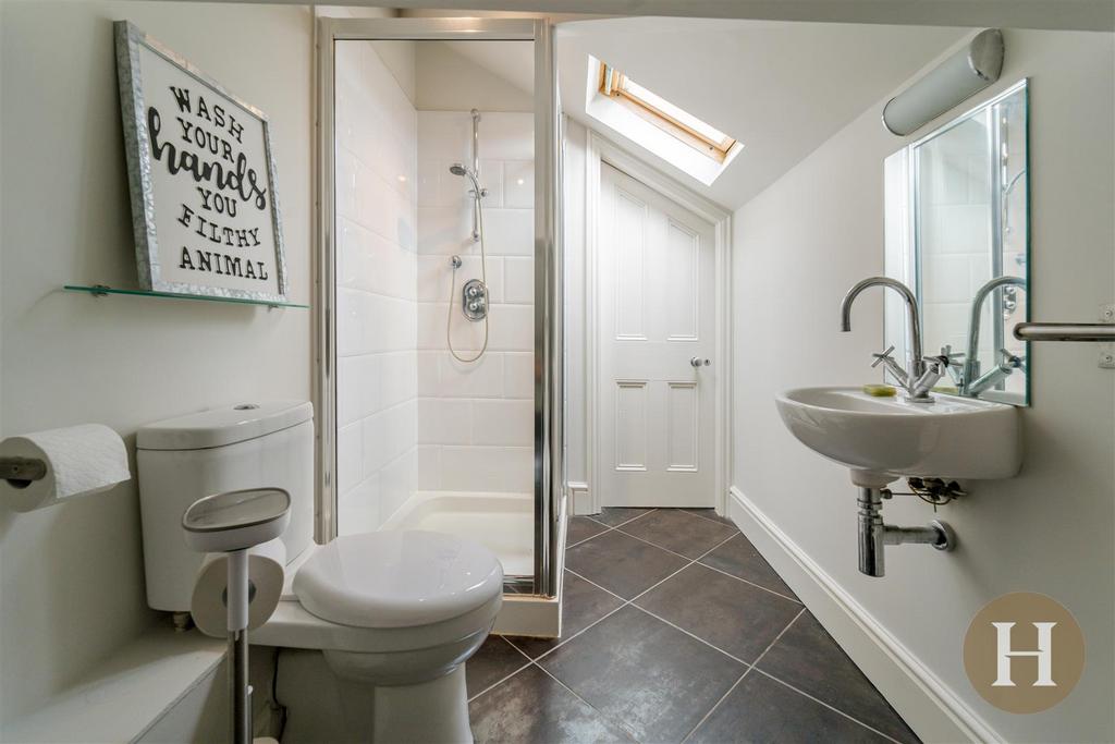 Ensuite