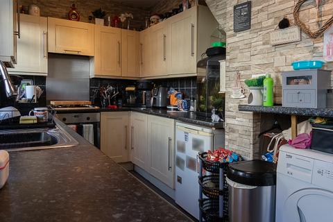 3 bedroom semi-detached house for sale, Southwell Road West, Mansfield NG18