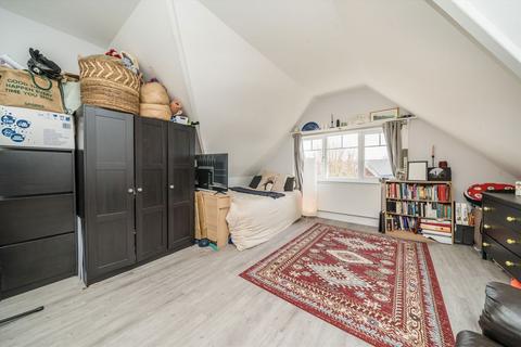 undefined, Richmond Road, Kingston Upon Thames KT2