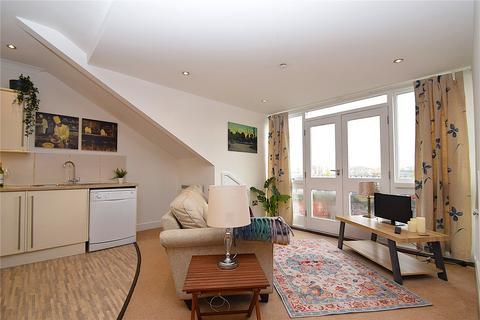 undefined, Prince of Wales Terrace, Scarborough, North Yorkshire, YO11