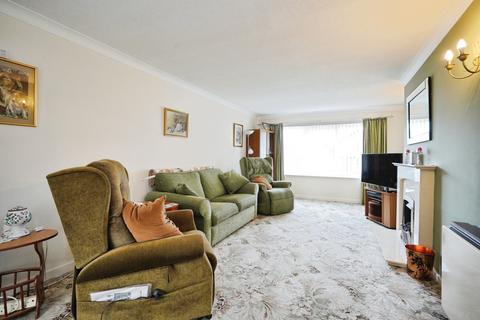 3 bedroom detached house for sale, Glebe Close, Rolleston-on-Dove, Burton-on-Trent, Staffordshire, DE13