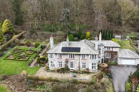 5 bedroom detached house for sale, Weaponness Park, Scarborough