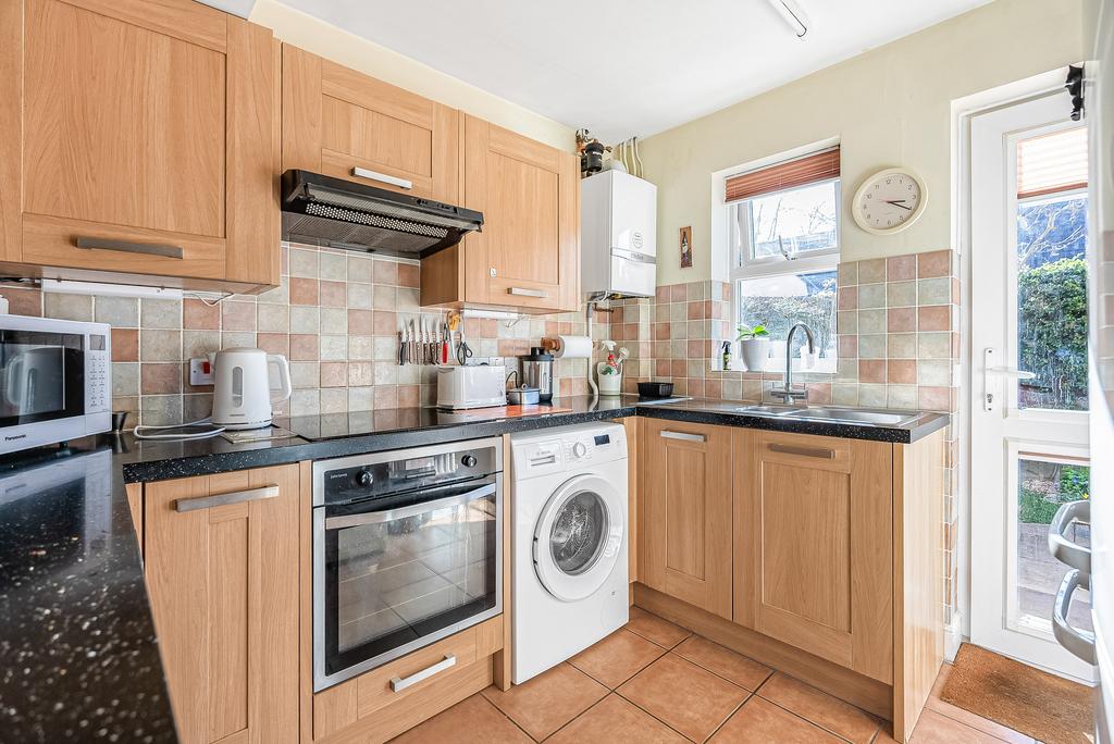 Kitchen 1