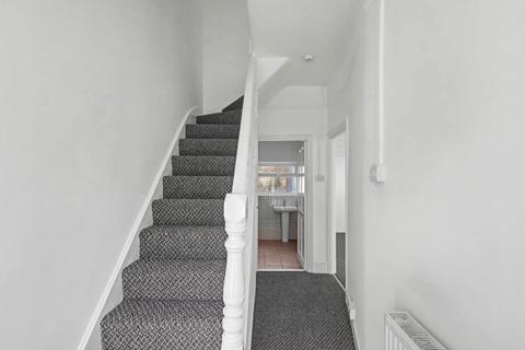 3 bedroom house for sale, Oxford Road, Enfield EN3