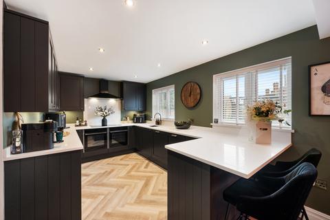 4 bedroom detached house for sale, Sandington Drive, Cuddington