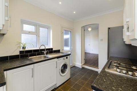 2 bedroom terraced house for sale, Malling Road, Snodland ME6