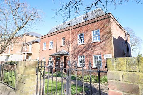 undefined, Ingrave Road, Brentwood, CM15