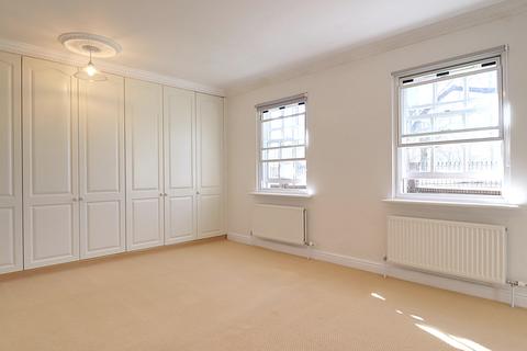 undefined, Ingrave Road, Brentwood, CM15