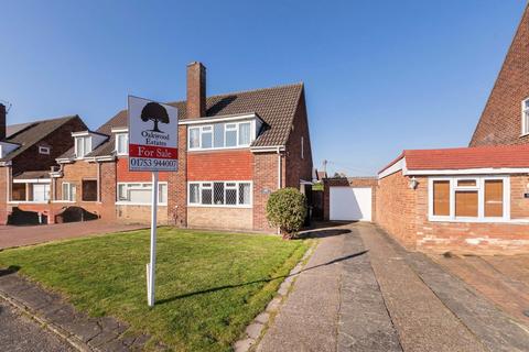 undefined, Thames Road, Langley SL3