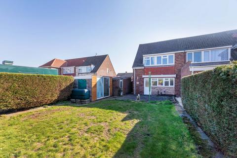 undefined, Thames Road, Langley SL3