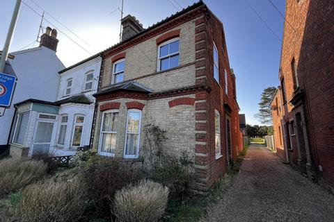 undefined, Saxmundham