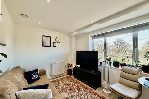 undefined, Windmill Place, Southall