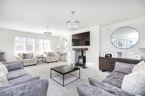 5 bedroom detached house for sale, Oakland Park, Morpeth NE61