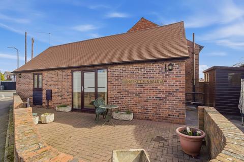 undefined, Severn Drive, Upton-Upon-Severn, WR8