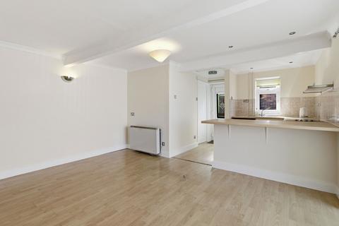 undefined, Severn Drive, Upton-Upon-Severn, WR8