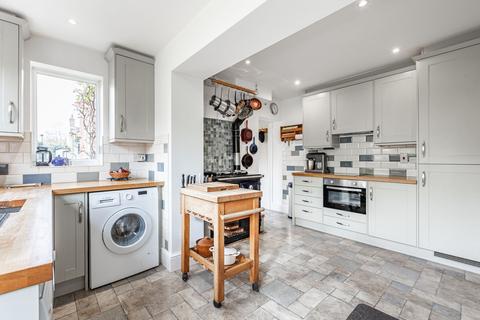 undefined, Charming Semi-Detached Cottage Overlooking Village Green in Grimston