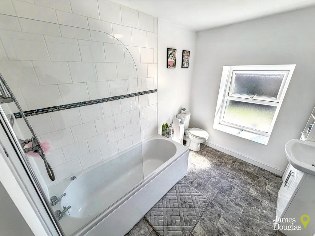 Bath1