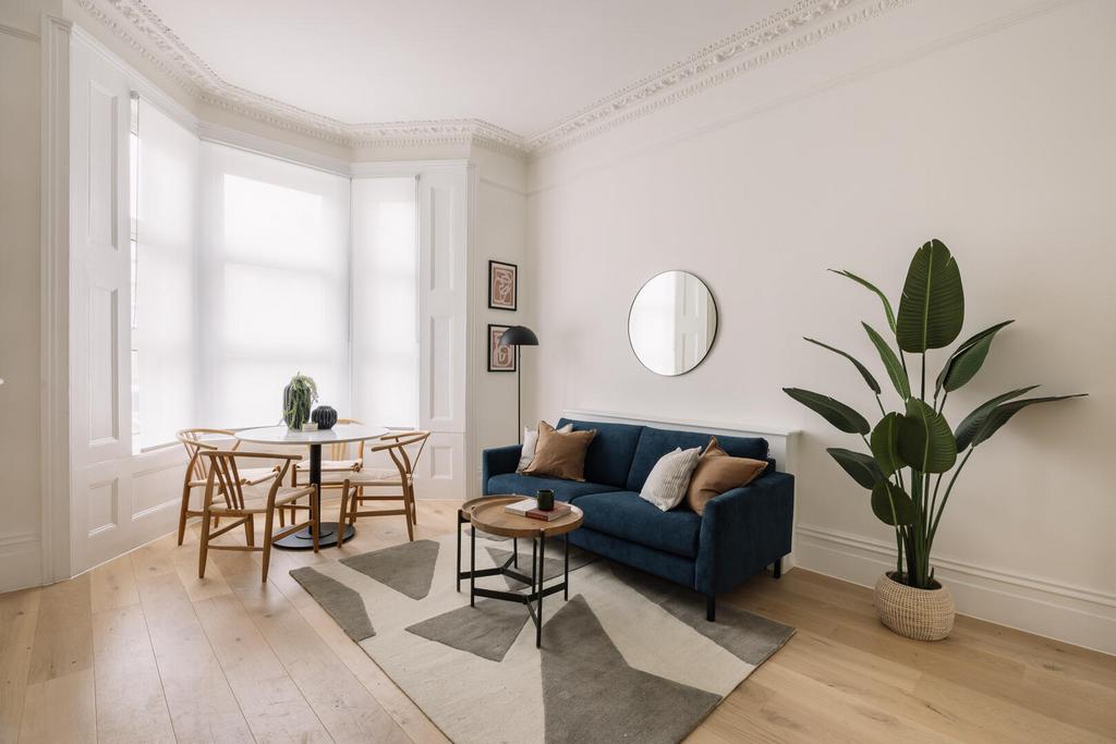 31 Warwick Road - .jpg