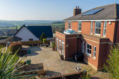 5 bedroom detached house for sale, The Mount, Monmouth, NP25