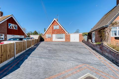 3 bedroom detached bungalow for sale, Saxon Gardens, Caister-On-Sea