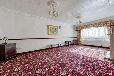 3 bedroom detached bungalow for sale, Saxon Gardens, Caister-On-Sea